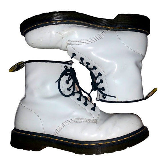 Dr. Martens | 1460 Boots - Picture 2 of 9